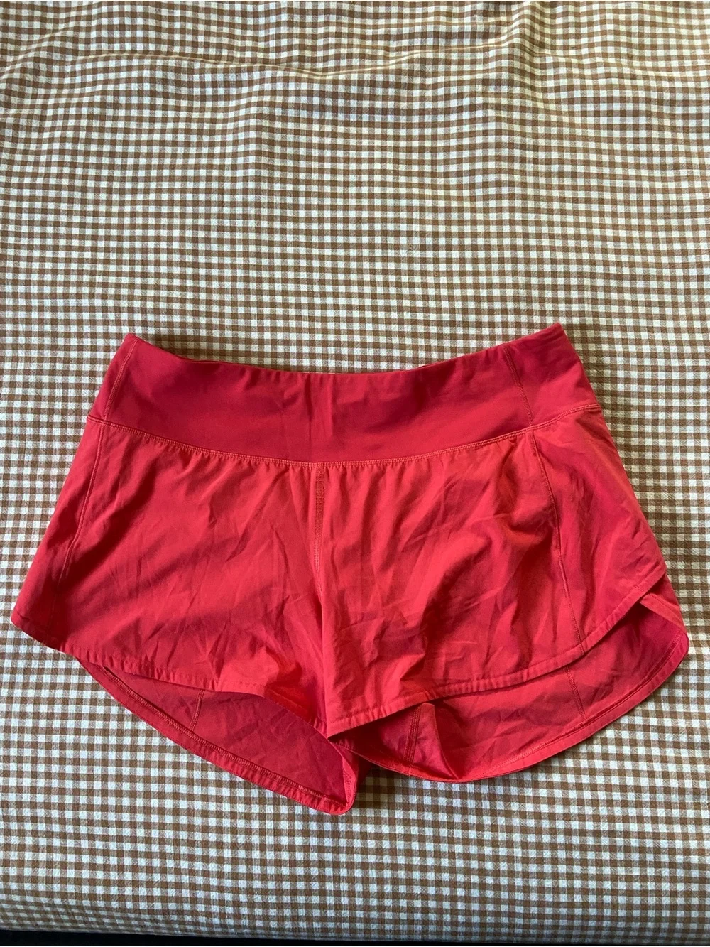 Lululemon Speed Up Shorts - Picture 1 of 6